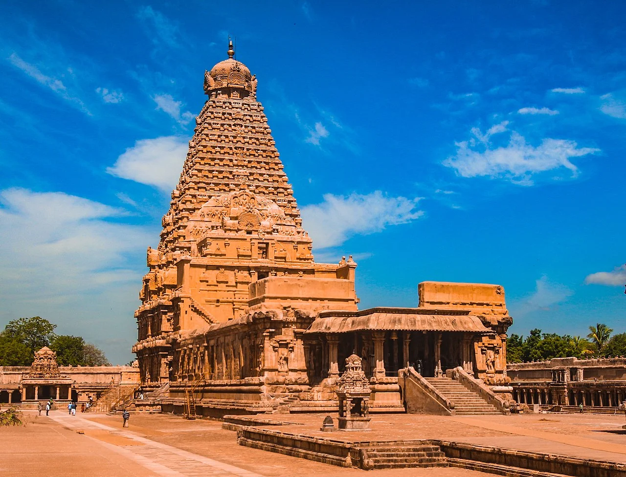 Brihadeeswar Temple -Thanjavur